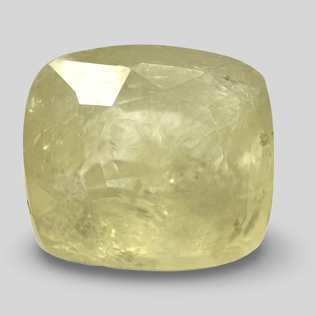 Natural Yellow Sapphire (Pukhraj) 7.70cts (62/739)