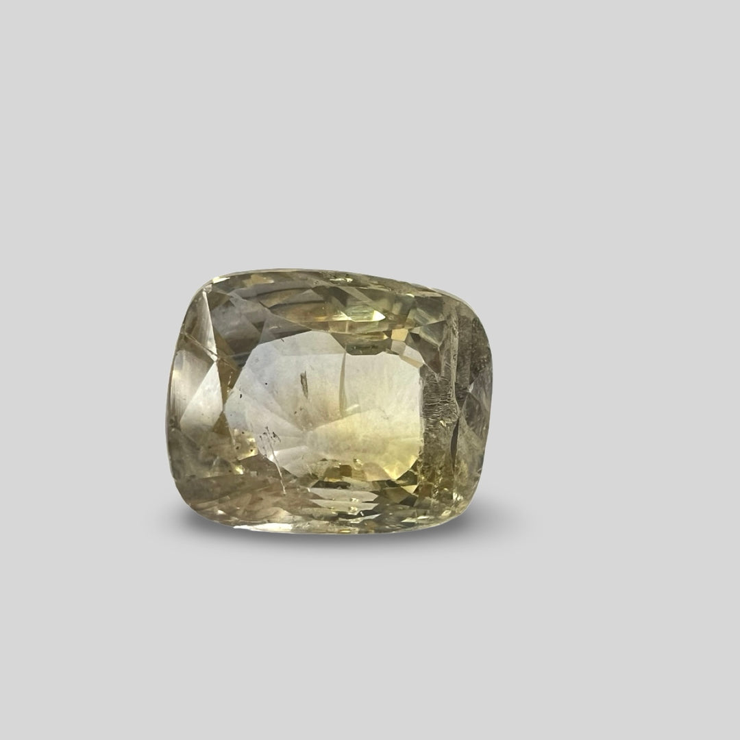 Natural Yellow Sapphire (Pukhraj) 4.28cts (9/100
