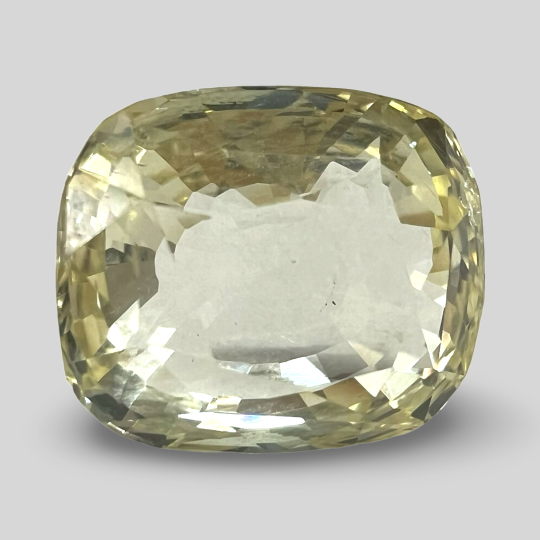Natural Yellow Sapphire (Pukhraj) 10.08cts (59/702
