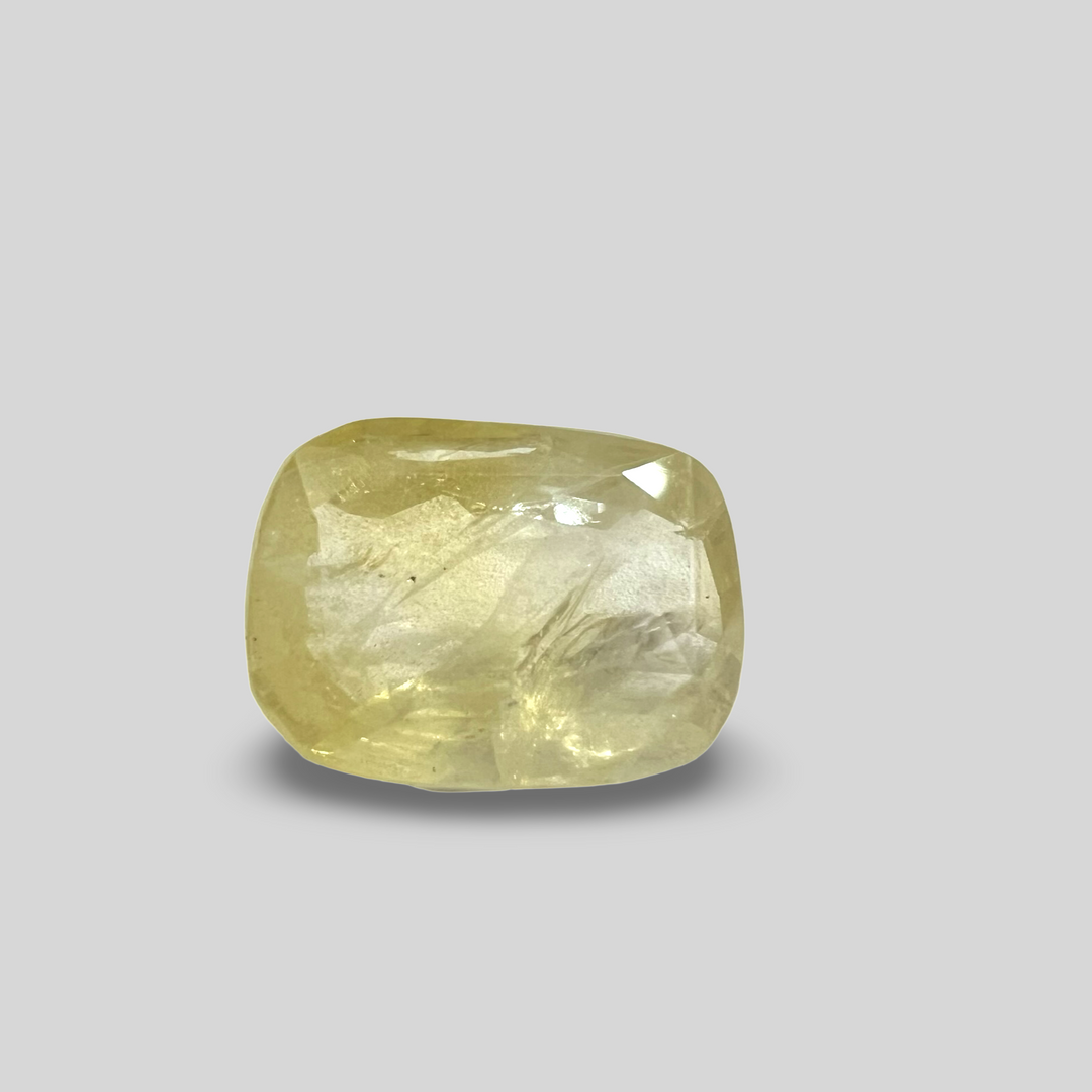 Natural Yellow Sapphire (Pukhraj) 5.36cts (28/326)