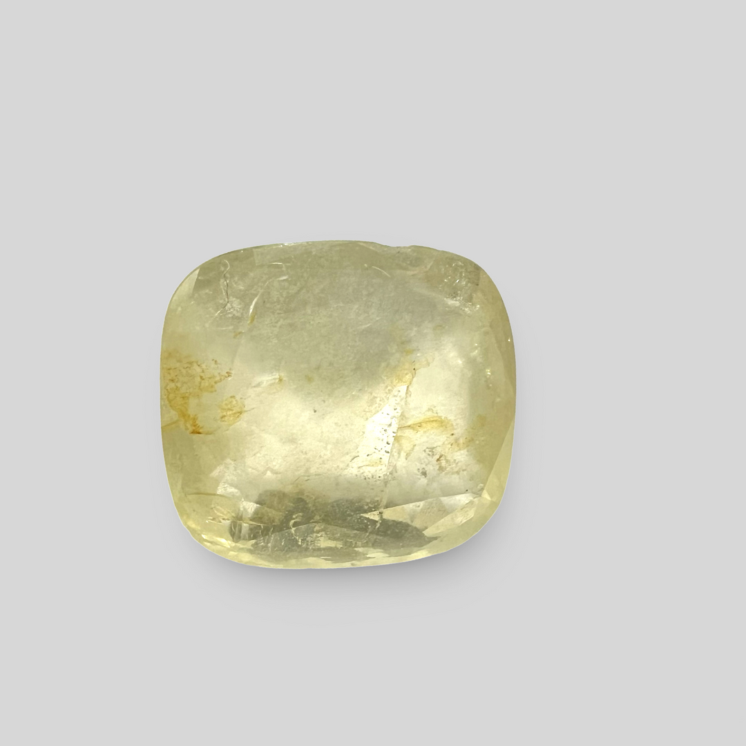 Natural Yellow Sapphire (Pukhraj) 5.43cts (23/270)