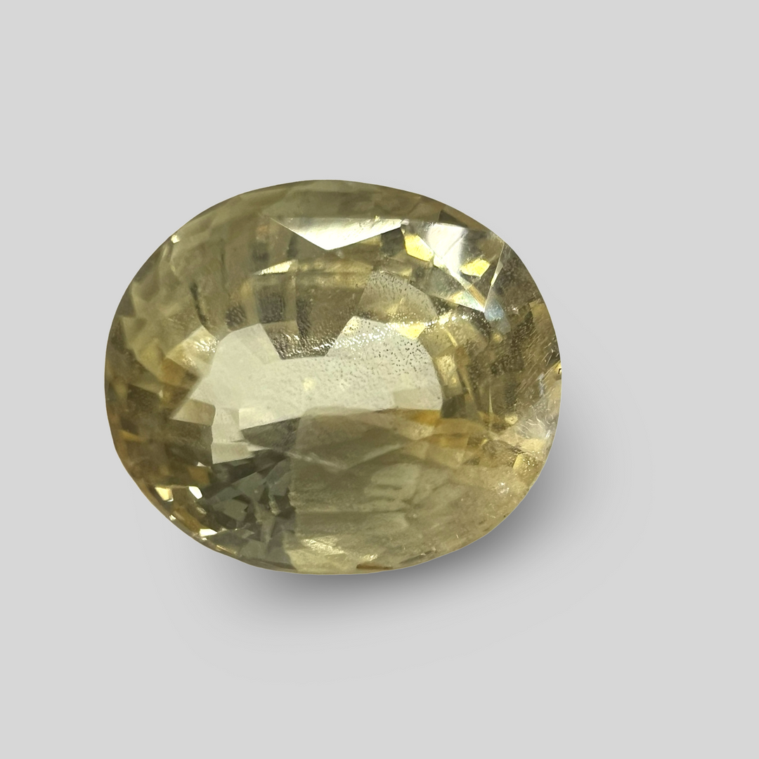 Natural Yellow Sapphire (Pukhraj) 4.90cts (17/199