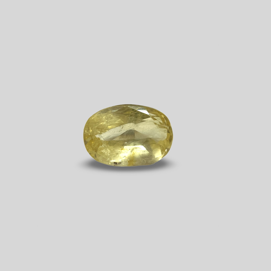 Natural Yellow Sapphire (Pukhraj) 4.40cts (18/210)
