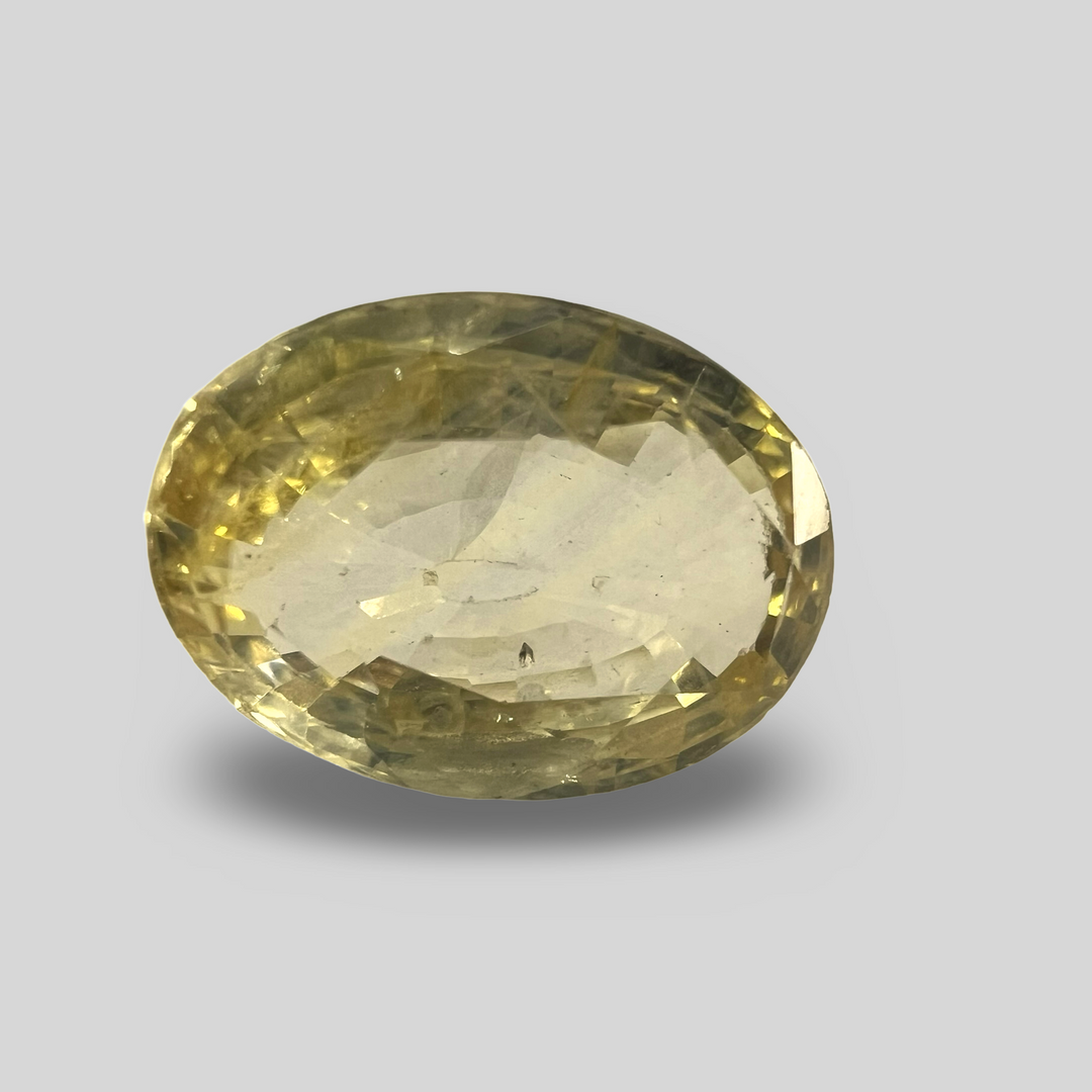 Natural Yellow Sapphire (Pukhraj) 7.28cts (44/517)