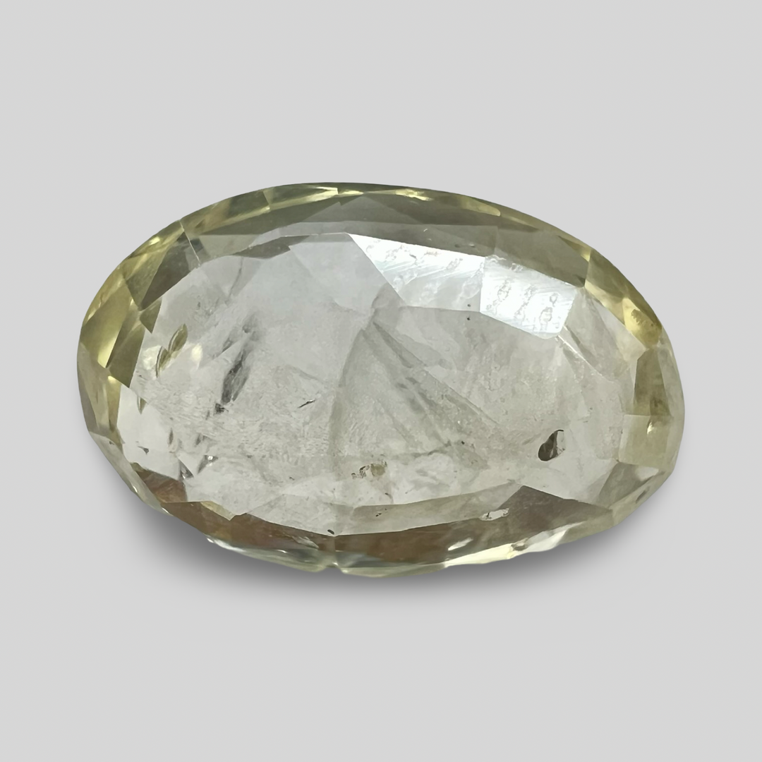 Natural Yellow Sapphire (Pukhraj) 4.06cts (54/645)