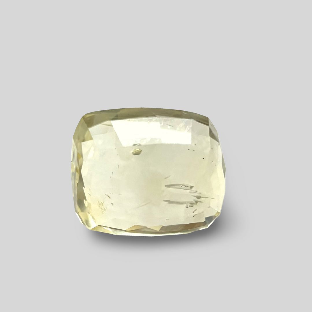 Natural Yellow Sapphire (Pukhraj) 5.73cts (28/332)