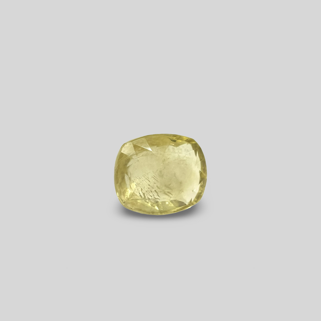 Natural Yellow Sapphire (Pukhraj) 4.86cts  (18/211)
