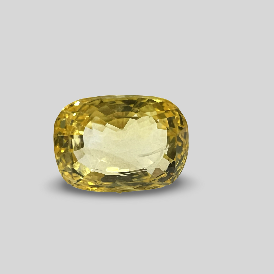 Natural Yellow Sapphire (Pukhraj) 4.68cts (19/224)