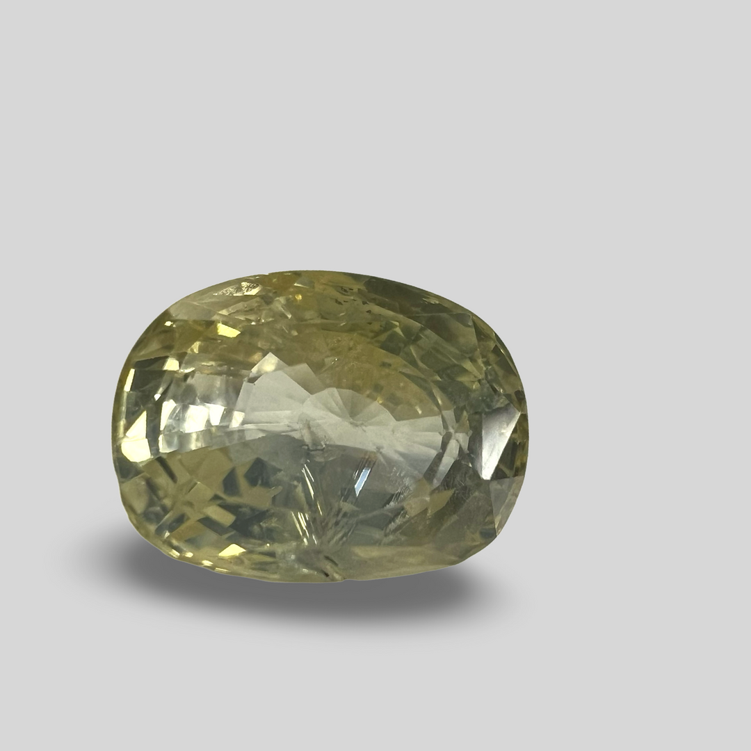 Natural Yellow Sapphire (Pukhraj) 4.41cts (40/473)