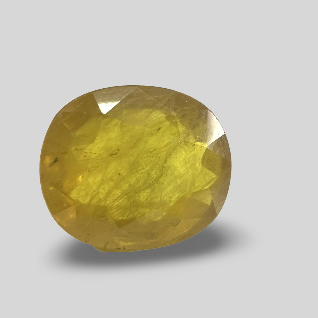 Natural Yellow Sapphire (Pukhraj) 4.74cts (22/260)