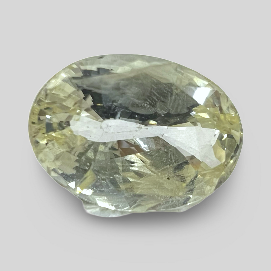 Natural Yellow Sapphire (Pukhraj) 10.21cts (59/704