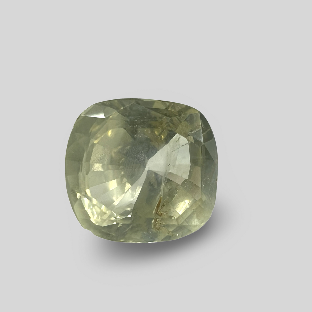 Natural Yellow Sapphire (Pukhraj) 4.95cts (40/474)
