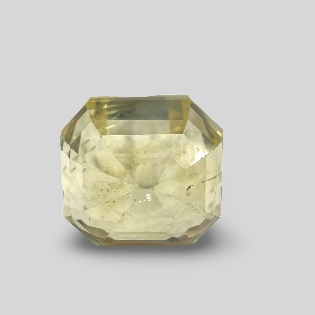 Natural Yellow Sapphire (Pukhraj) 7.57cts (44/528)