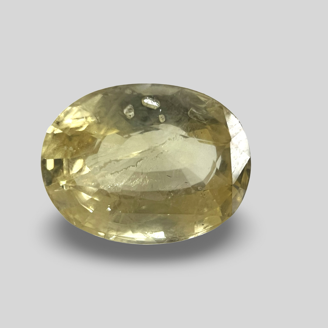 Natural Yellow Sapphire (Pukhraj) 5.06cts (17/200)