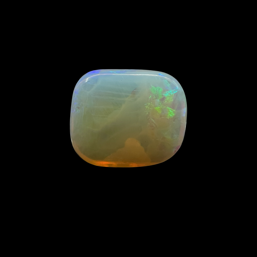 Natural Opal 7.76cts (4/E)