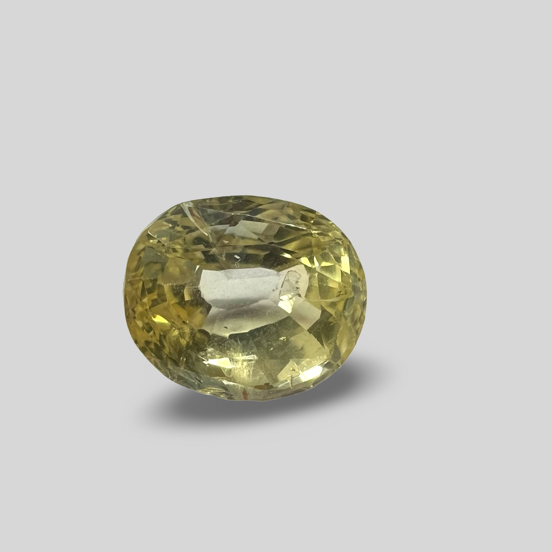 Natural Yellow Sapphire (Pukhraj) 3.64cts (8/91